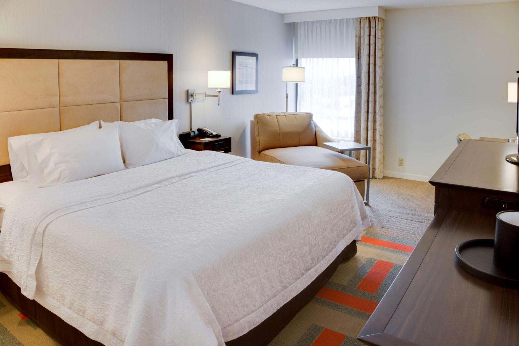 Hampton Inn Harrisonburg - University Bagian luar foto