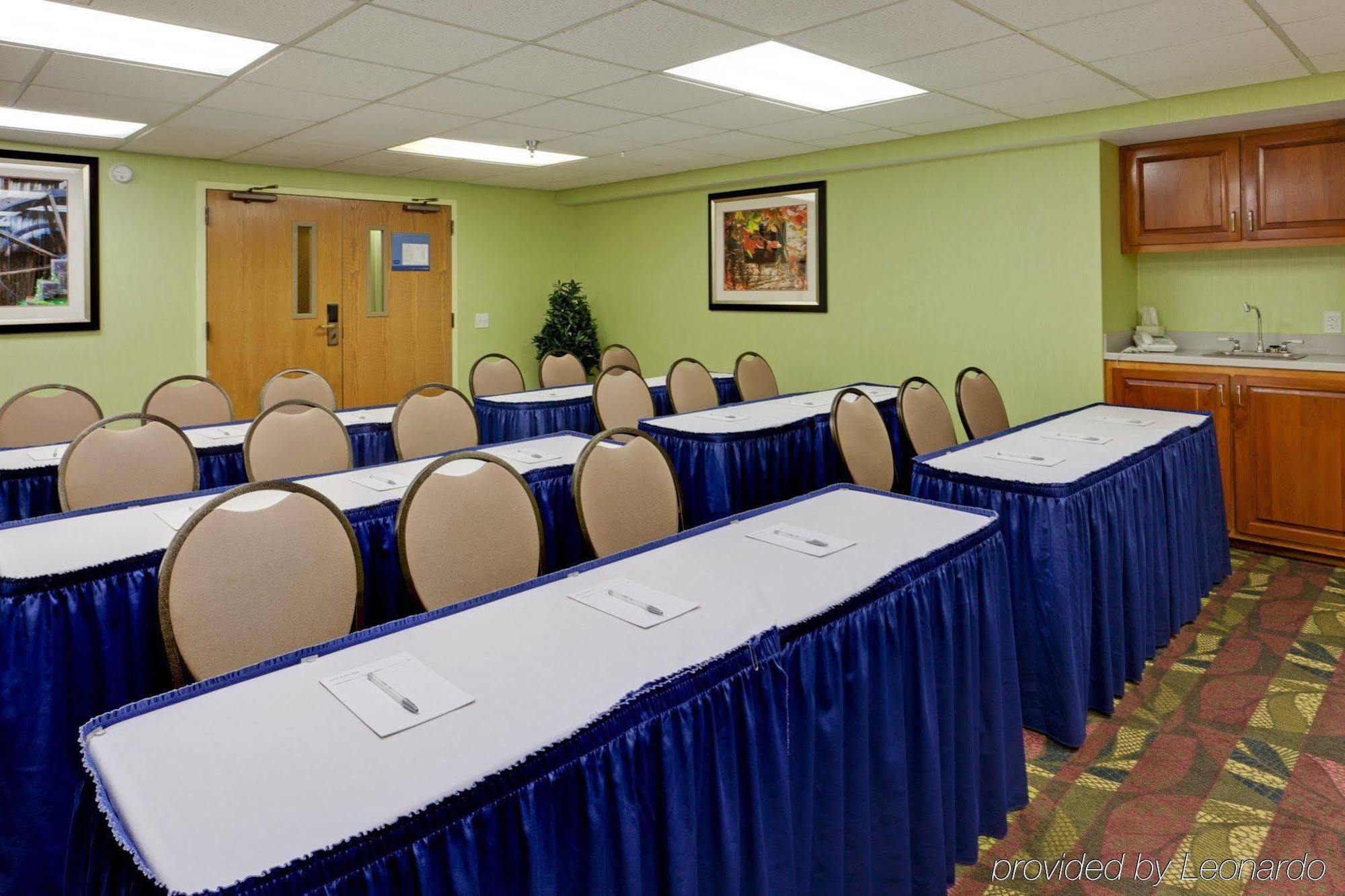 Hampton Inn Harrisonburg - University Bisnis foto